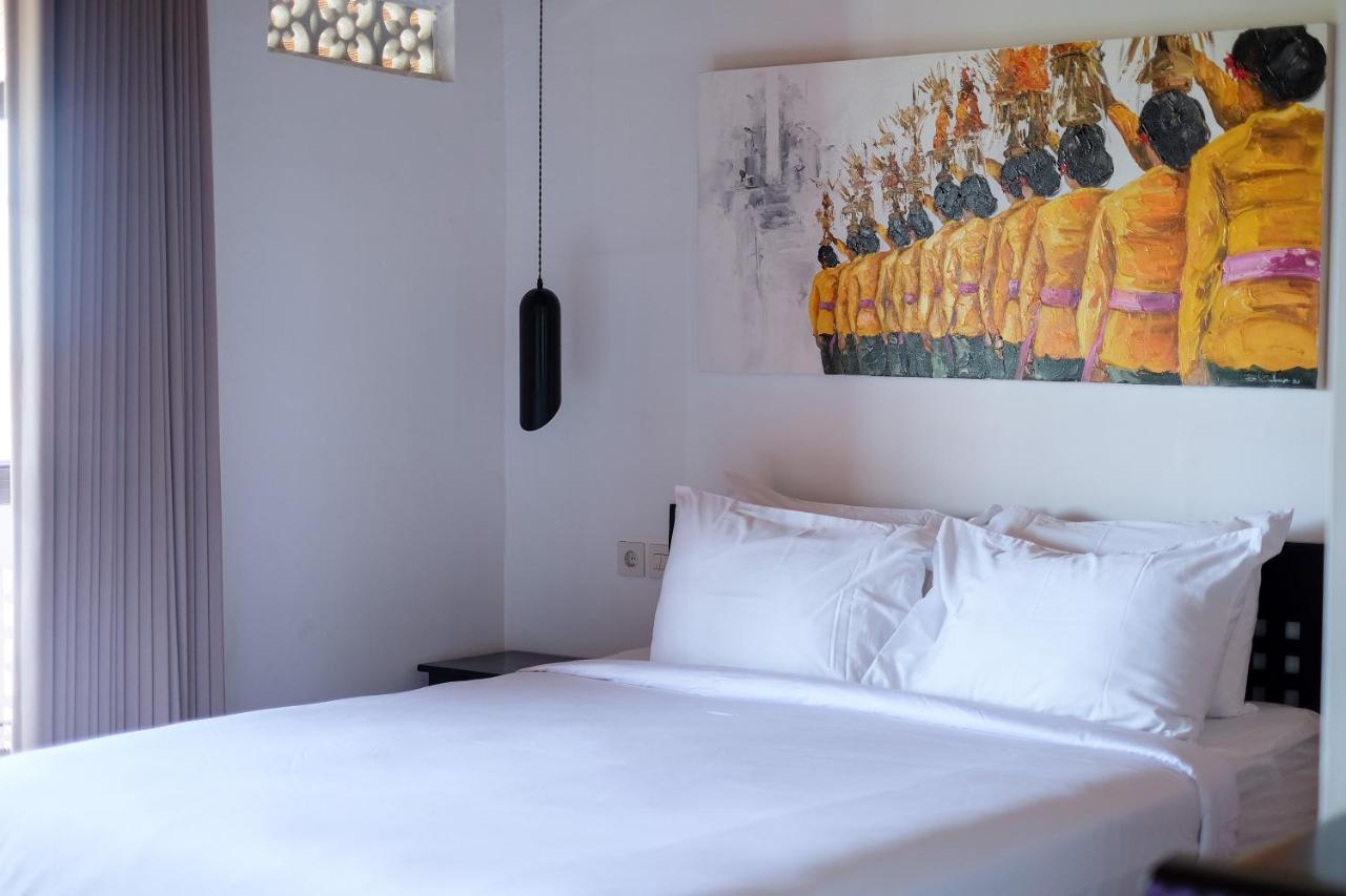 Hostel Dip & Doze Living Canggu Exterior foto