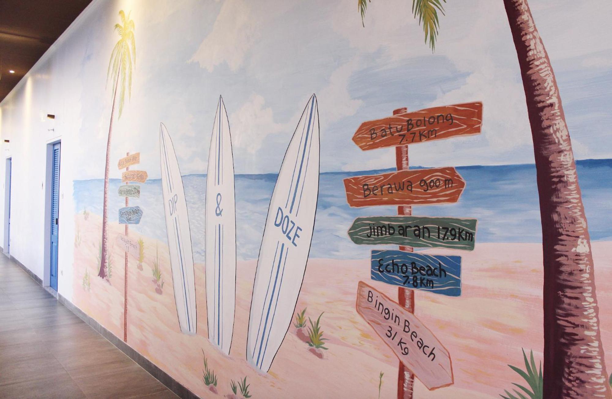 Hostel Dip & Doze Living Canggu Exterior foto